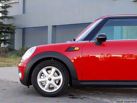 2010款 1.6L COOPER Cheer 2010款 1.6L COOPER Cheer