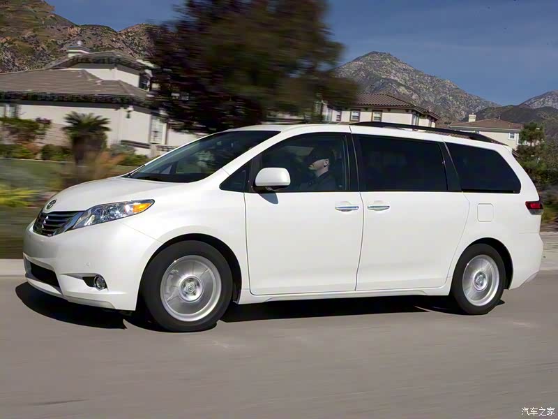 丰田SIENNA整体外观
