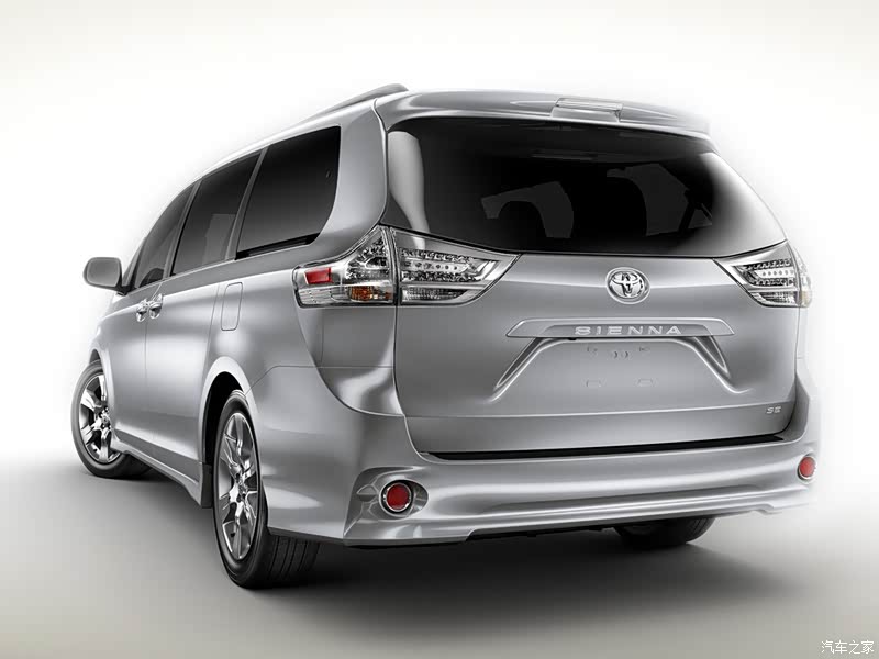 丰田SIENNA整体外观