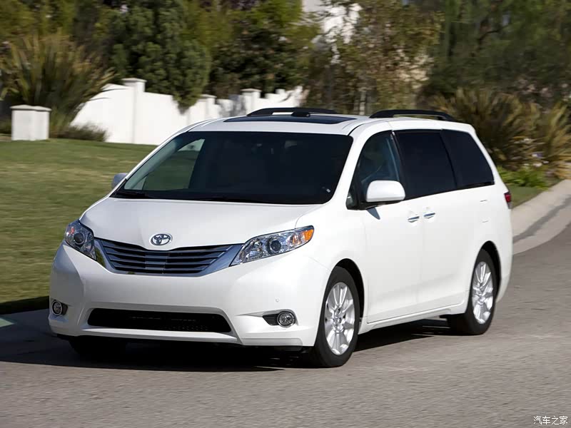 丰田SIENNA整体外观