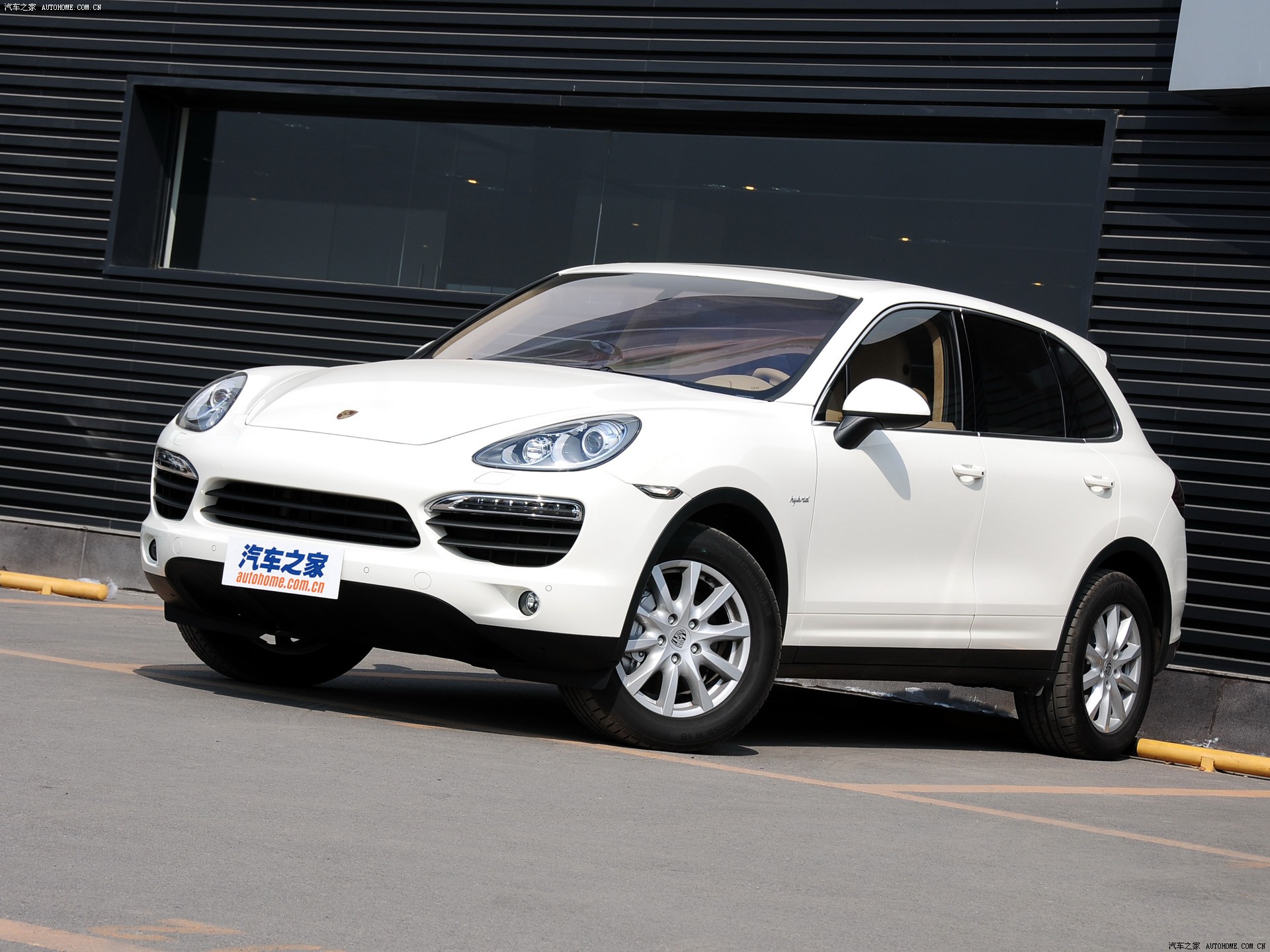 卡宴系列2011款 Cayenne S Hybrid 3.0T