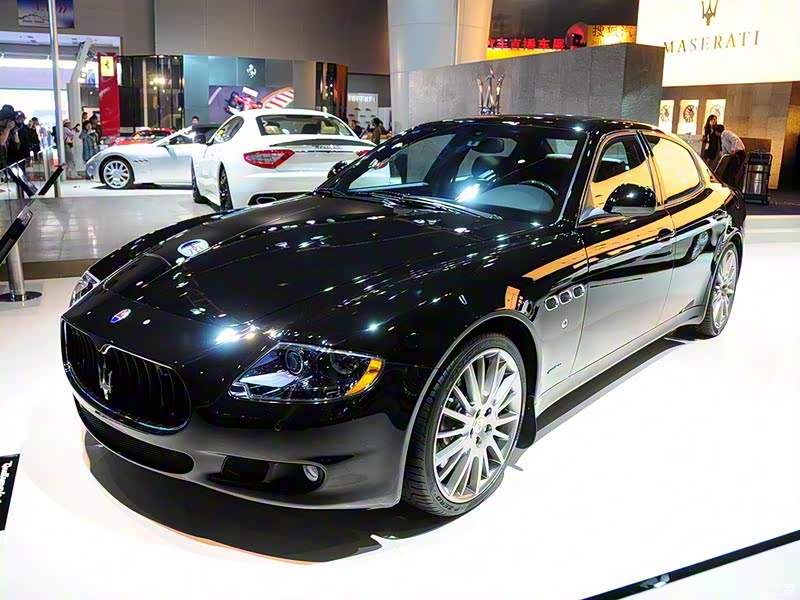 玛莎拉蒂总裁整体外观