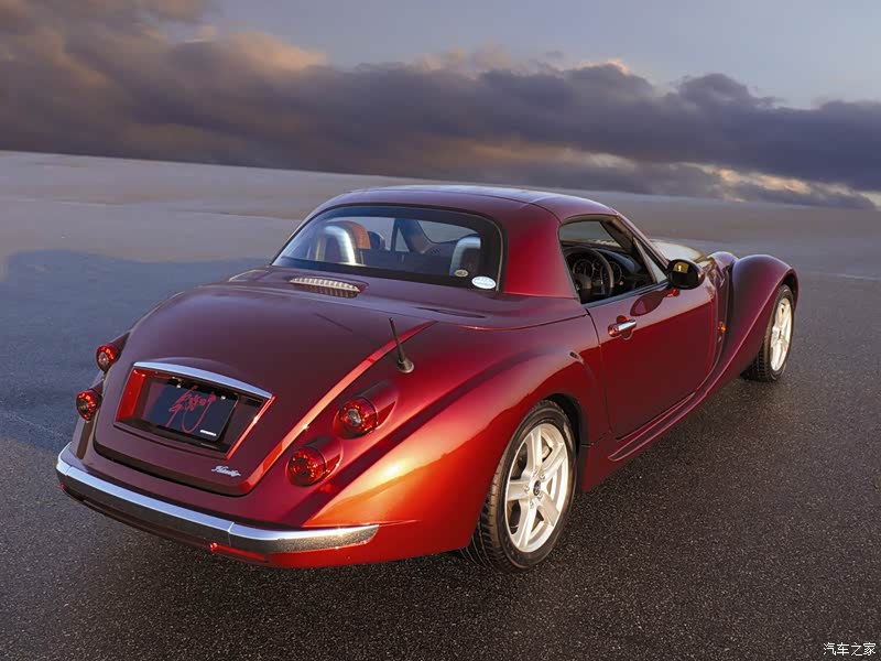 <em>光冈女王</em>整体外观