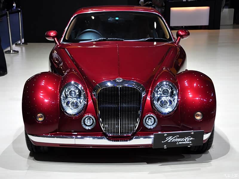 <em>光冈女王</em>整体外观