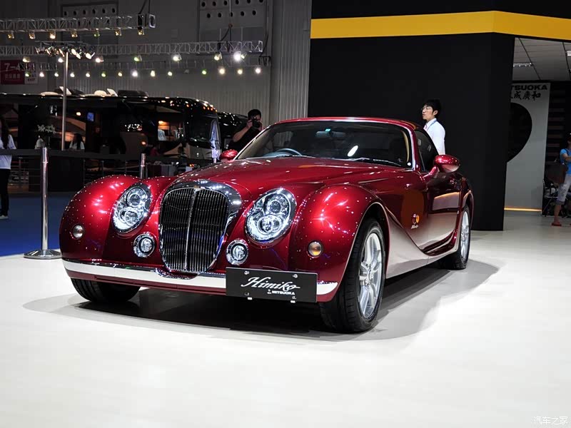 <em>光冈女王</em>整体外观