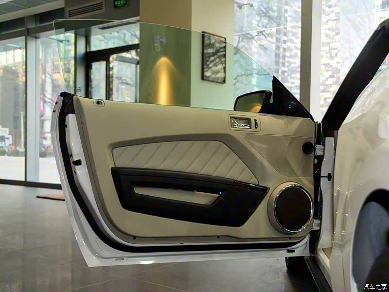 嘉路 2010款 3.7L 敞篷版 1020694图片_光冈