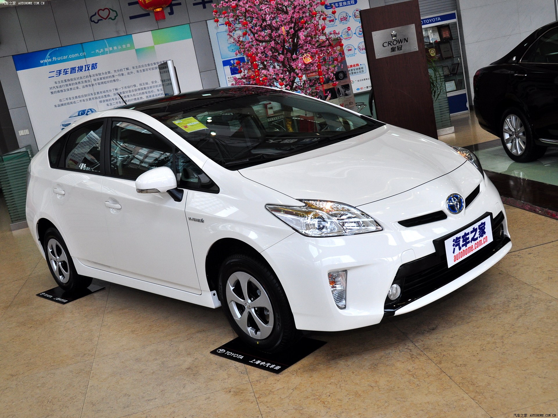 普锐斯系列2012款 1.8L 豪华先进版