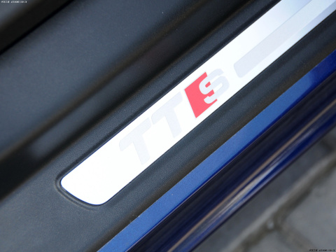 2011 TTS Coupe 2.0TFSI quattro