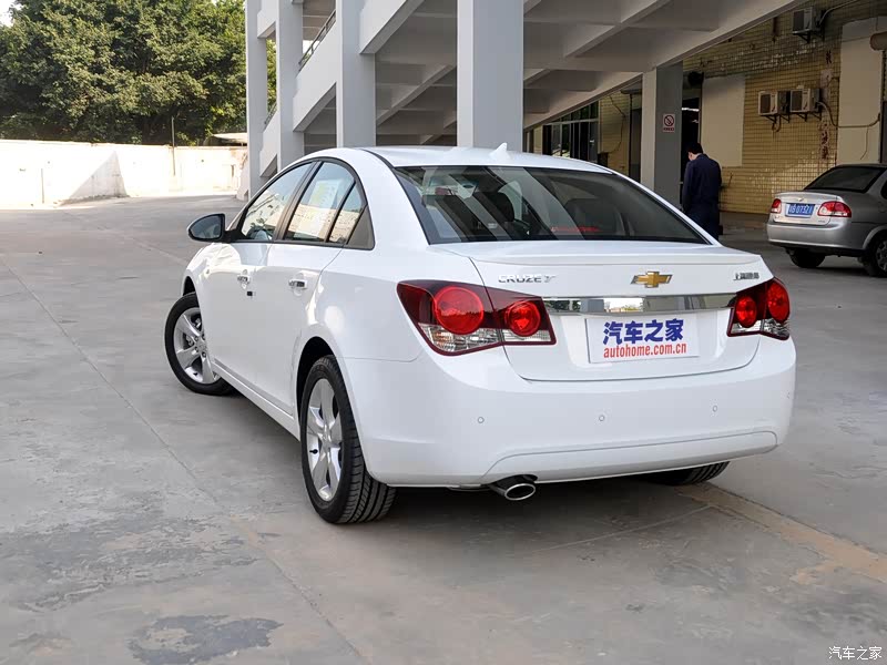 科鲁兹 2011款 1.6t se mt
