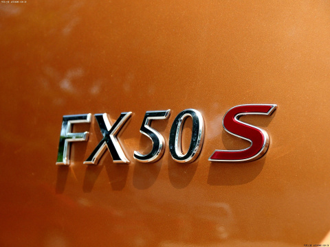 2011 FX50 ۷