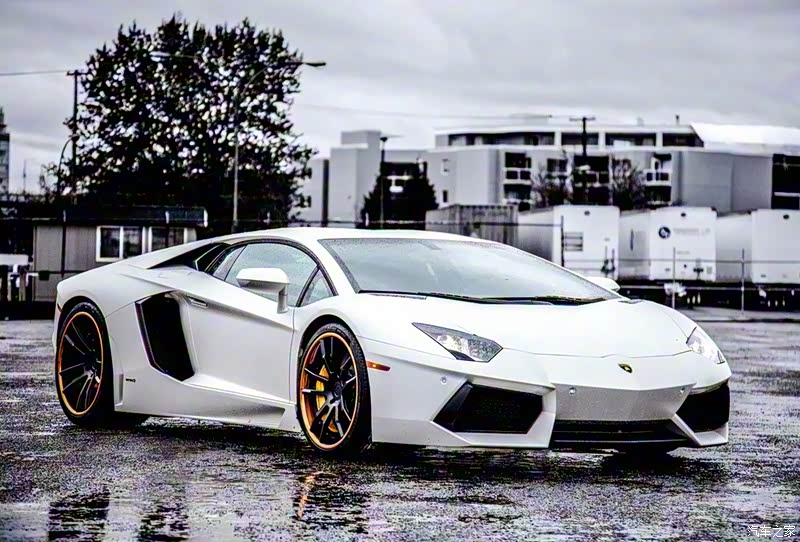 兰博基尼AVENTADOR改装