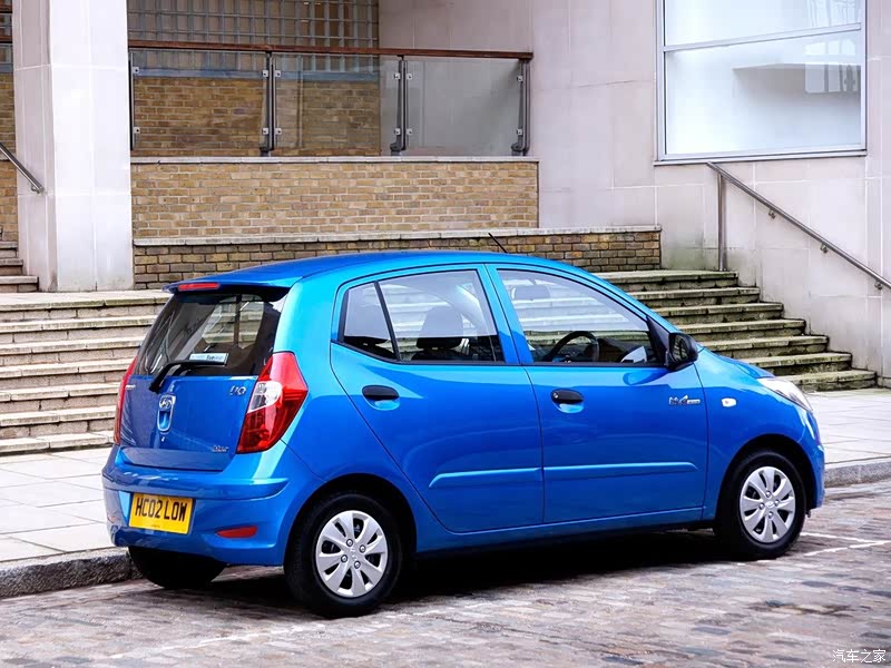 现代I10整体外观