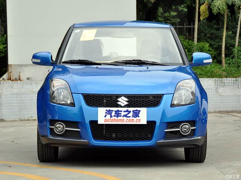 铃木雨燕整体外观