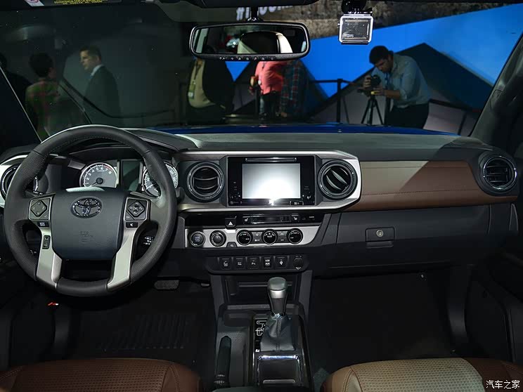 ����(����) Tacoma 2015�� ������