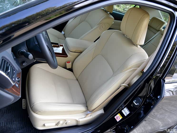 共7款车型 全新皇冠2.0T/2.5L配置曝光