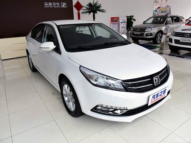 众泰z500平价销售中 售价7.68万元起