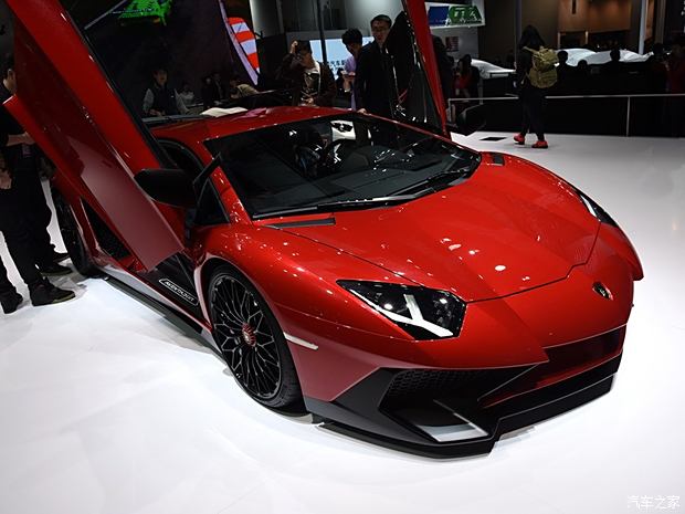 首發:蘭博基尼aventador lp 750-4 superveloce