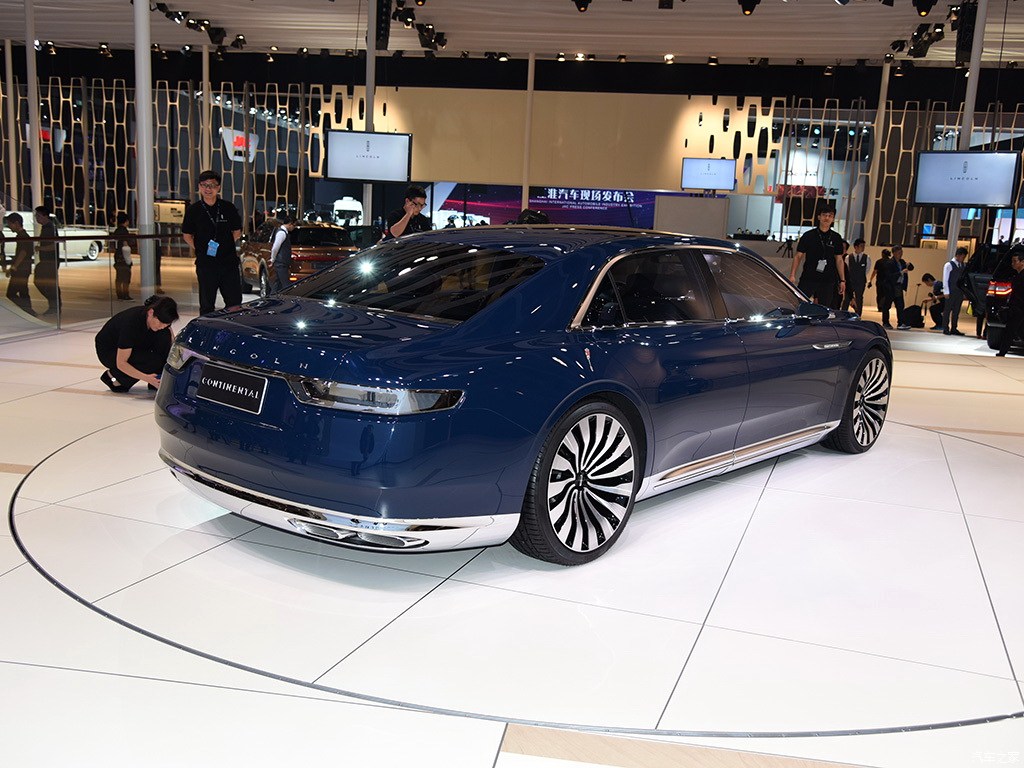 【图】林肯 continental 2015上海车展_370666_汽车之家