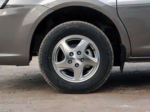 2015�� M3 1.6L 7��������