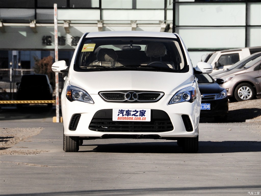 北京汽车 绅宝d20 2015款 两厢 1.3l 手动乐天版