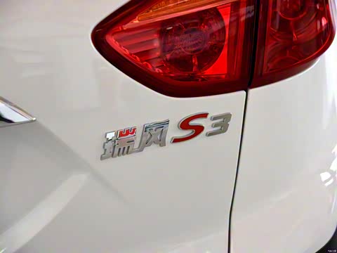 2015�� 1.5L �ֶ���������������