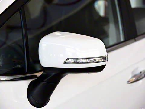 2015�� 1.5L �ֶ���������������