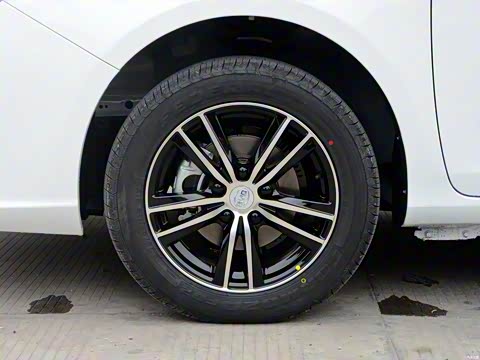 2015�� 1.5L �ֶ�������