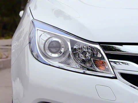 2015�� 1.5L �ֶ�������