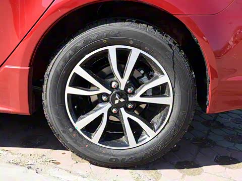 2015�� 1.8L CVT���а� ��V