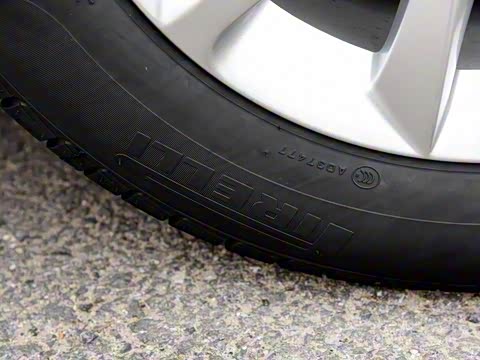 2015�� 2.0L �Զ����ݰ�