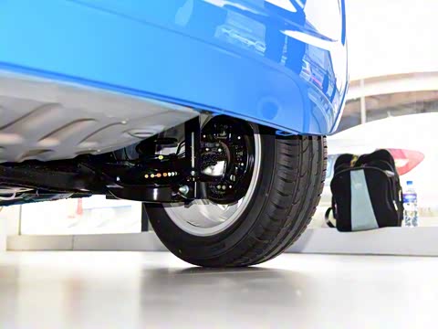 2015�� 1.0L move up!