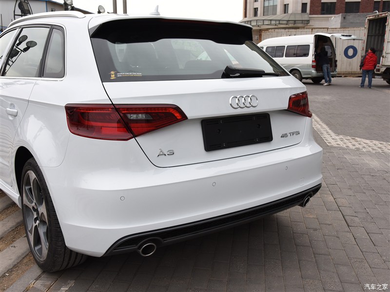 奥迪(进口) 奥迪a3(进口) 2015款 sportback 45 tfsi s line 运动型
