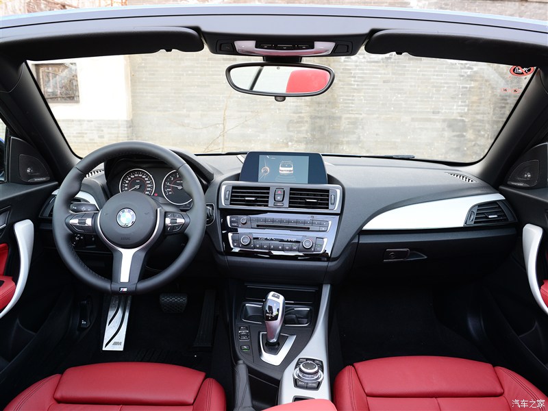 宝马(进口) 宝马2系 2015款 220i 敞篷轿跑车 m运动型
