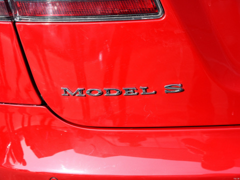 2015 Model S 85