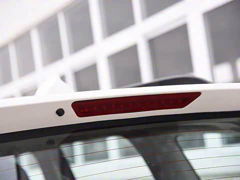 2015�� ̽���� 2.0T ����4X4������