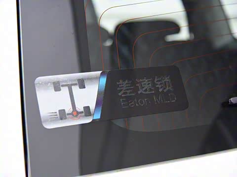 2015�� ̽���� 2.0T ����4X4������