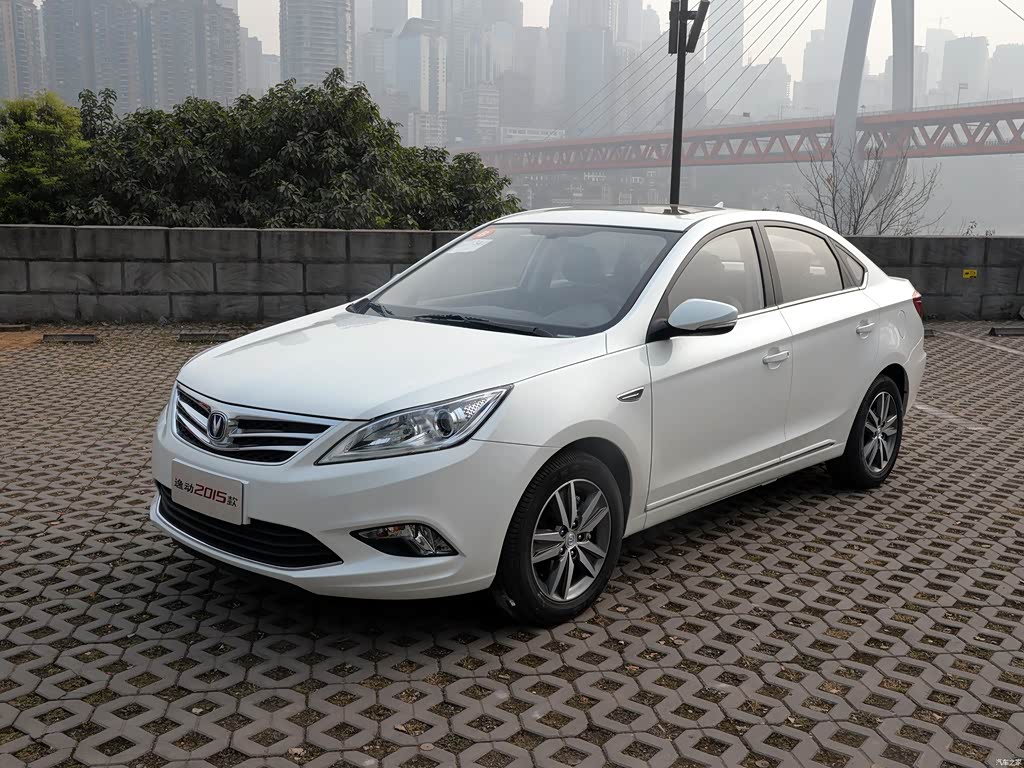 逸动2015款 1.6l 自动尊贵型 2919833图片_长安_汽车图库_汽车之家