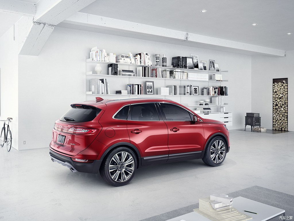 林肯 林肯mkc 2015款 2.0t 四驱总统系列