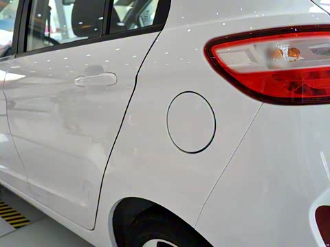 2015�� 1.5L �ֶ������