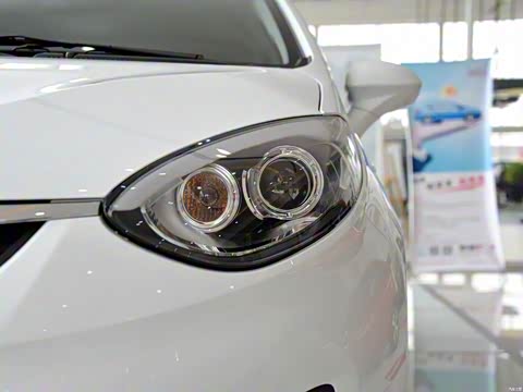 2015�� 1.5L �ֶ������