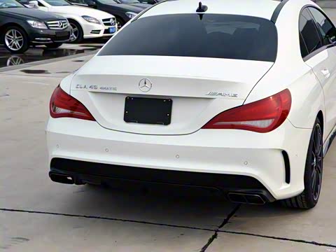 2015�� AMG CLA 45 4MATIC