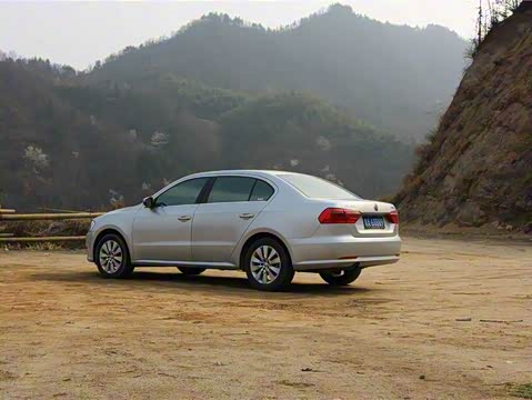 2013�� �Ŀ�� 1.6L �ֶ����а�