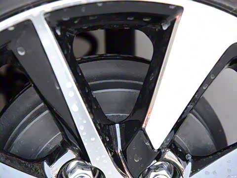 2015�� 1.5G �Զ���ɫ������