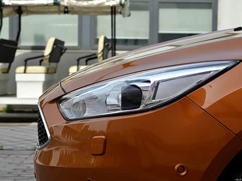 2015�� ���� EcoBoost 180 �Զ��˶���