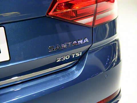 2015�� ���� 230TSI DSG������