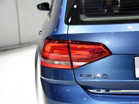 2015�� ���� 230TSI DSG������