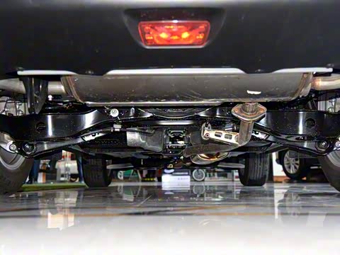 2015�� 2.5L XL �������а�