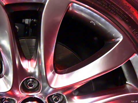 2015�� 2.5L ���������