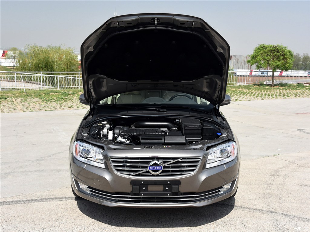 长安沃尔沃 沃尔沃s80l 2015款 2.0t t5 智逸版