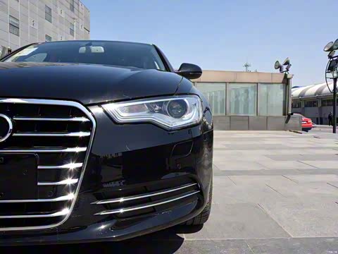 2015�� 35 FSI quattro ������